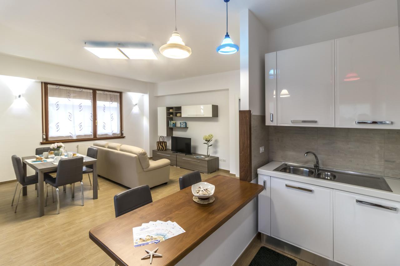 Zaffiro Luxury Silvi Vacanza Silvi Marina Exterior foto
